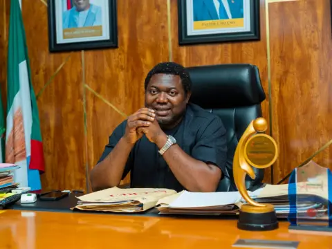 Uyo LG Chairman Reaffirms Support for Students as NANS Delegation Pays Courtesy Visit